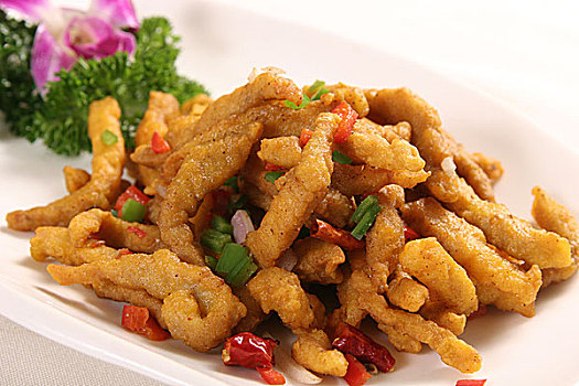 椒盐排条：上海本帮菜的经典小吃，外酥里嫩